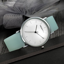 Load image into Gallery viewer, Fashion Casual Women Watch Silicone Strap Ladies Quartz