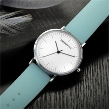 Load image into Gallery viewer, Fashion Casual Women Watch Silicone Strap Ladies Quartz